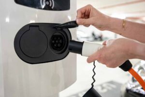 LANXESS expands its range of flame-retardant plastics